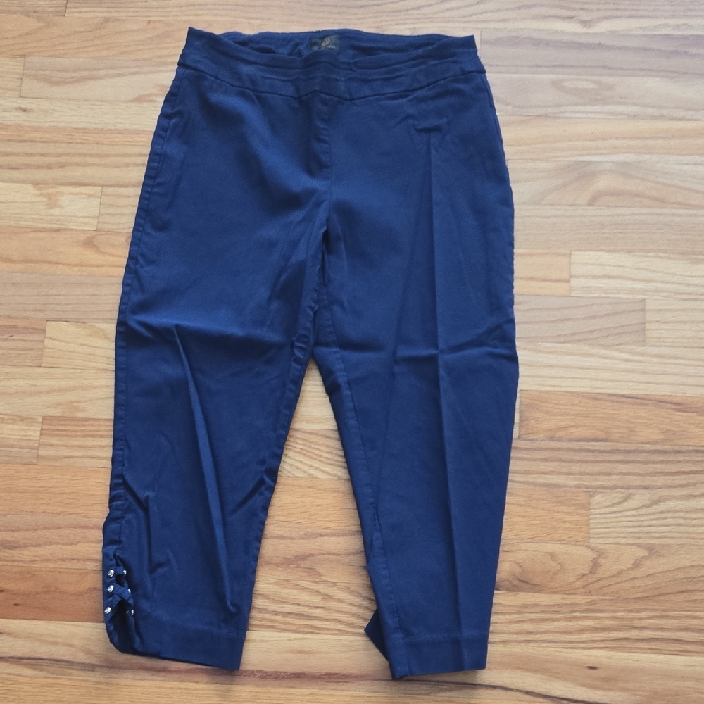 Navy Cropped Pants with Button Detail